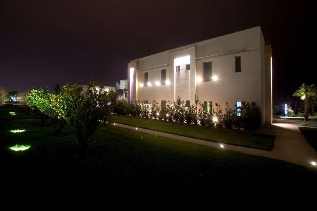 Arthotel & Park Lecce Extérieur photo